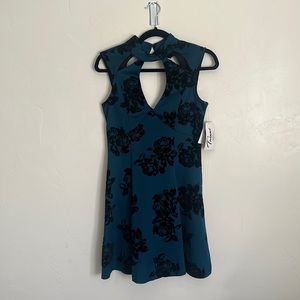 Trixxi Girl Junior’s M royal blue and black dress